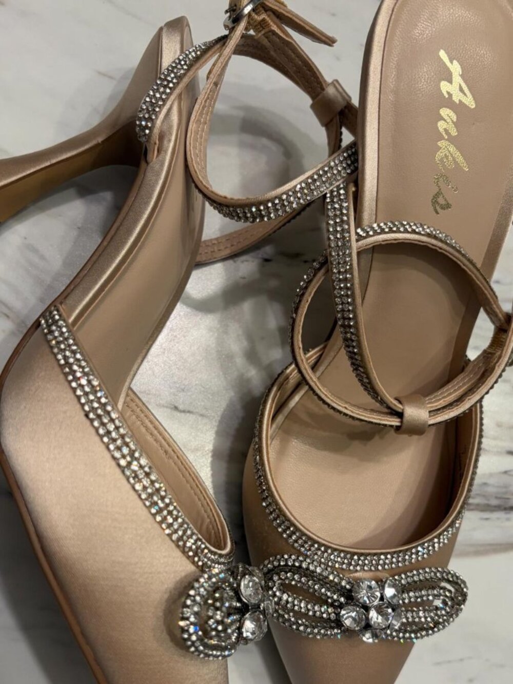 NWT Ankis Champagne Satin Kitten Heels in Women's US Size 7 - Picture 4 of 8